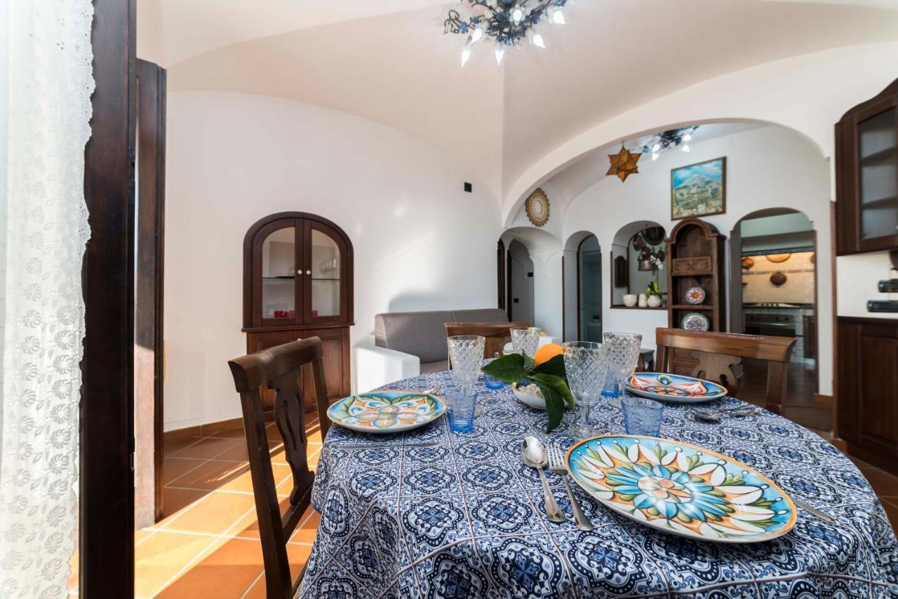 Estate4Home - Namily House Positano Bagian luar foto